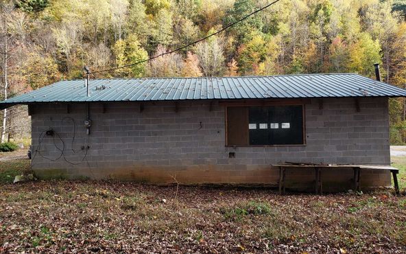 11745 Hwy 64 E, Hayesville, NC 28904